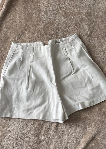 Stradivarius Beyaz Mini Sort