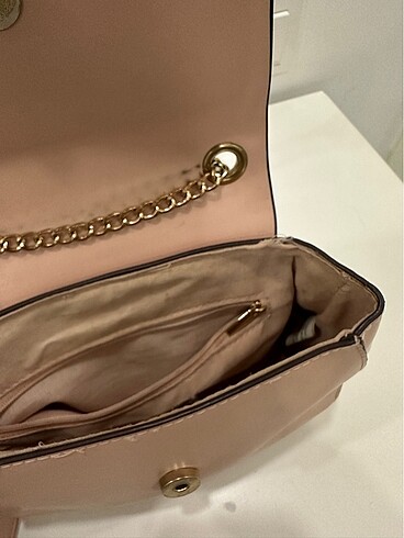 Bershka canta - Görsel 5