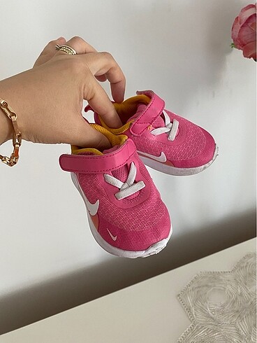 Bebek nike ayakkabı