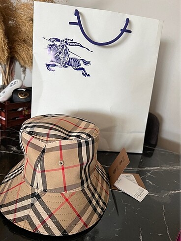 Burberry Burberry şapka
