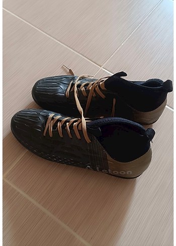 Erkek Siyah Bağcıklı Futbol Ayakkabısı - Görsel 2