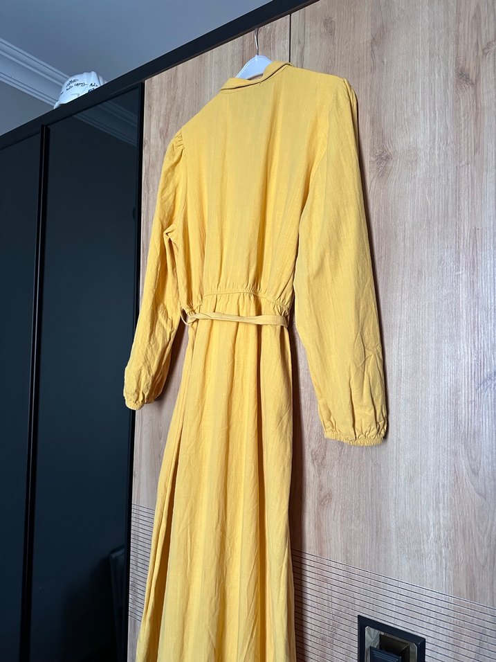 Düğmeli Sarı Keten Kadın Gömlek - Görsel 3