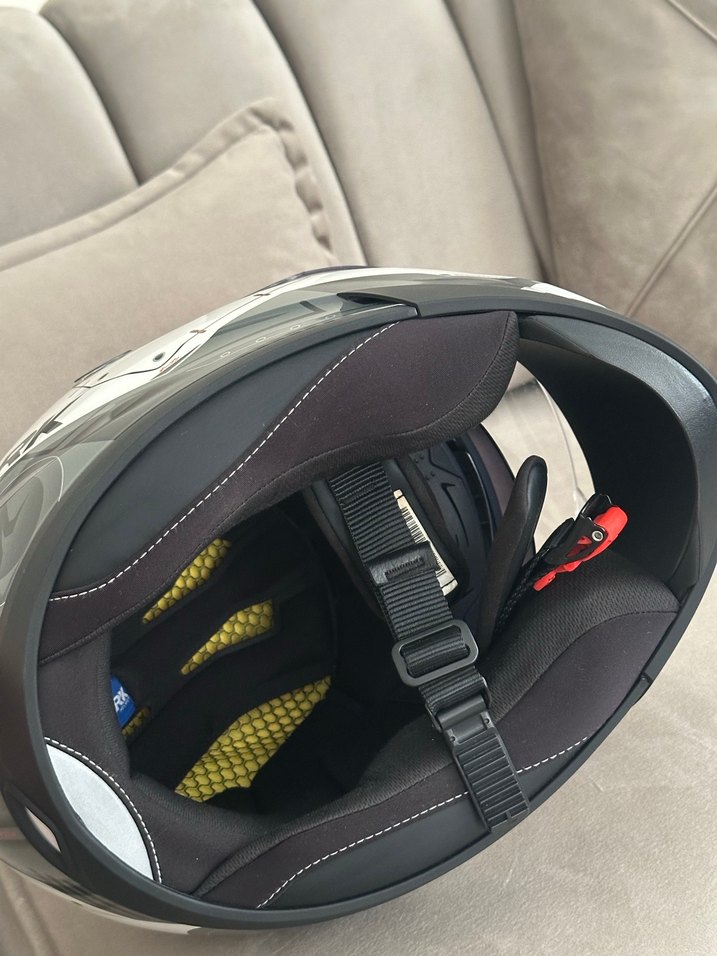 Beyaz Desenli Shark Motosiklet Kaskı Velcro - Görsel 5