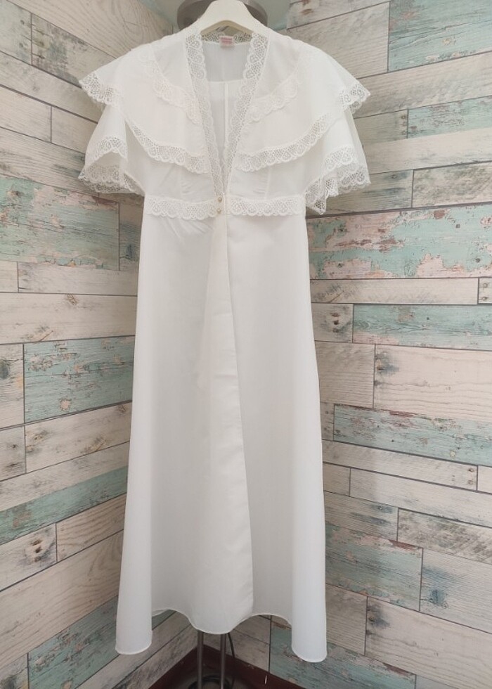 Vintage güpürlü sabahlık  - Görsel 4