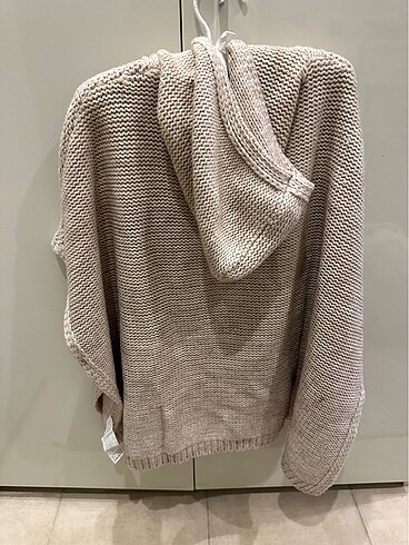 Zara kapüşonlu örgü panço - Görsel 3