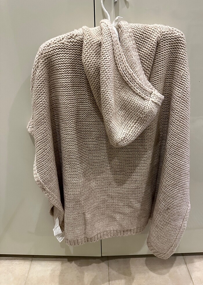 Zara kapüşonlu örgü panço - Görsel 3