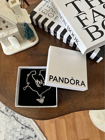 Pandora Pandora kalpli kolye