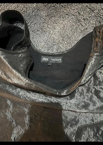 Saten Efektli Siyah Kolsuz Midi Elbise - Görsel 2