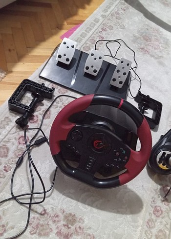 Kırmızı Oyun Direksiyonu ve Pedal Seti