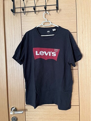 Orjinal Levis Siyah Tisört