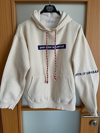 Zara Sweatshirt