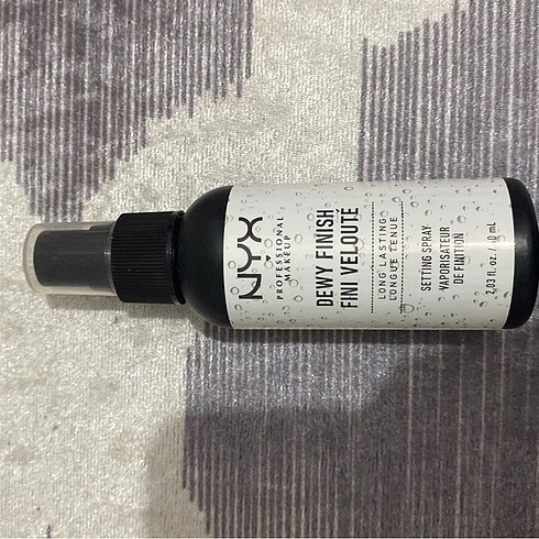 nyx makyaj sabitleyici sprey