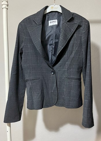 Gri Ekose Desenli Düğmeli Kadın Blazer