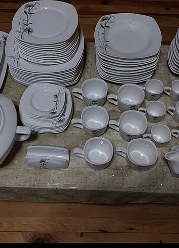 Yemek takımı