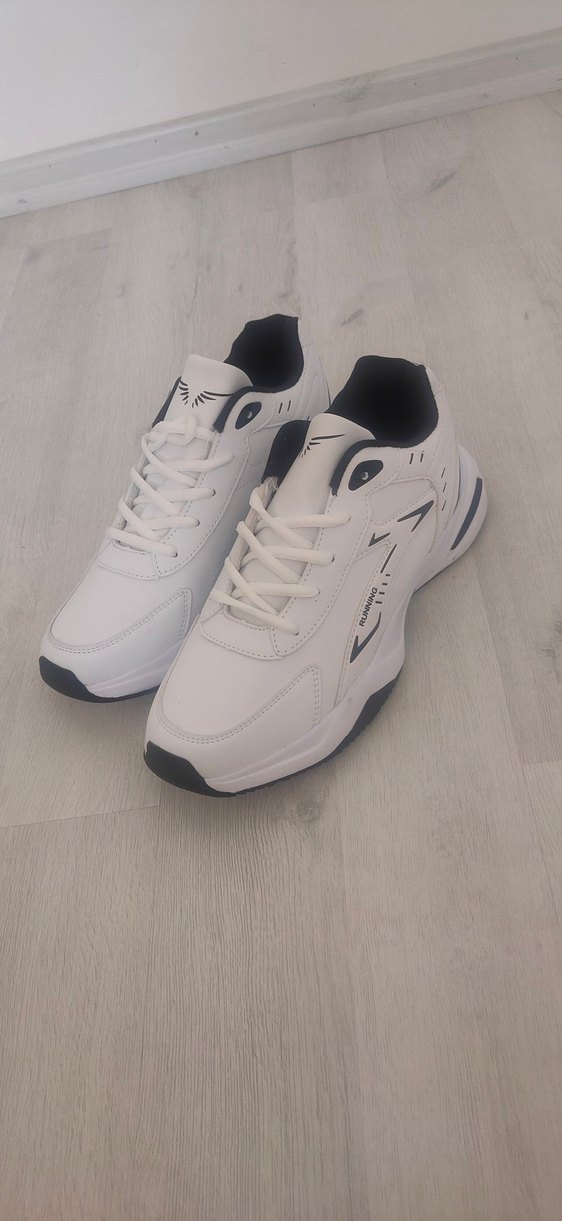 Gri Detaylı Beyaz Erkek Spor Ayakkabı - Görsel 5