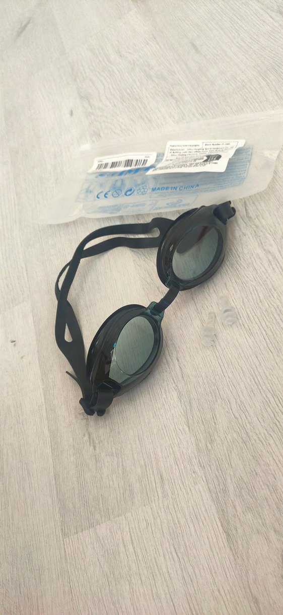 Kemerli Siyah Minimalist Yüzücü Gözlüğü - Görsel 2