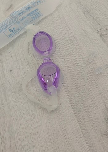 Mor Elastik Yüzücü Gözlüğü - Görsel 2