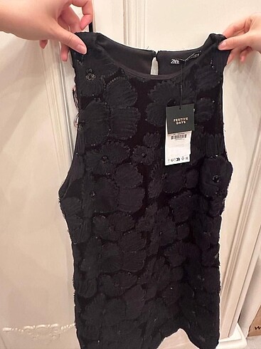 Zara Tül çiçek desenli siyah zara elbise xl pullu yeni etiketli