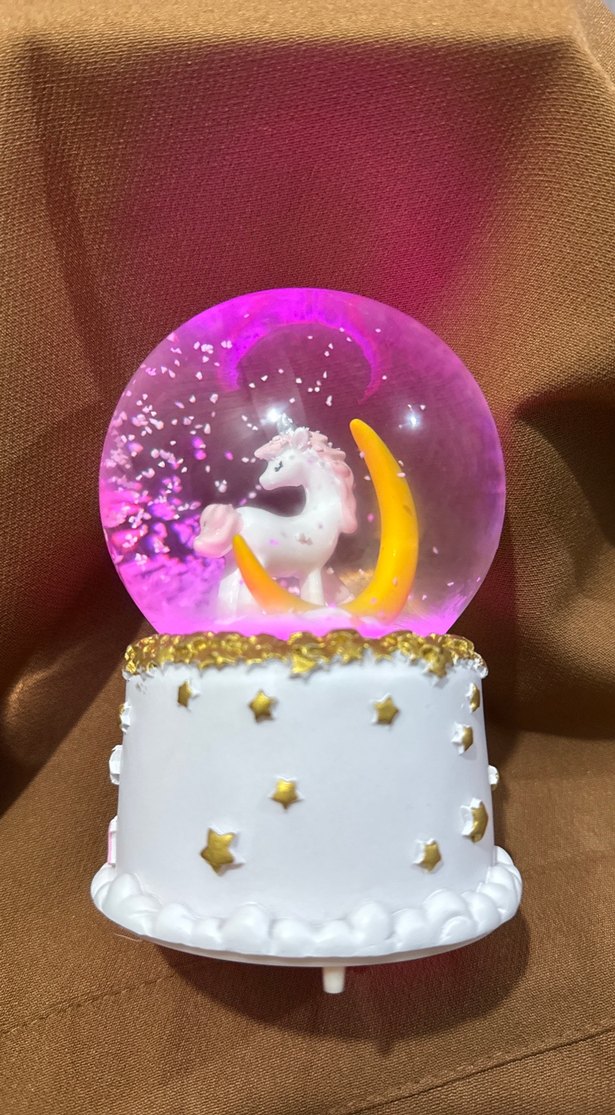 Renkli Işıltılı Unicorn Kar Küresi - Görsel 5