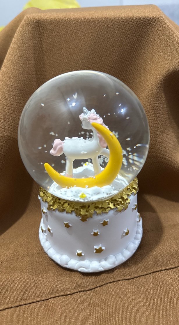 Renkli Işıltılı Unicorn Kar Küresi - Görsel 3