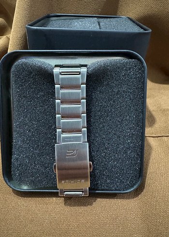 Edifice Siyah Klasik Erkek Kol Saati - Görsel 5