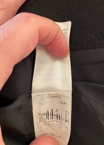 Kemerli Siyah Kapüşonlu Kaban - Görsel 10