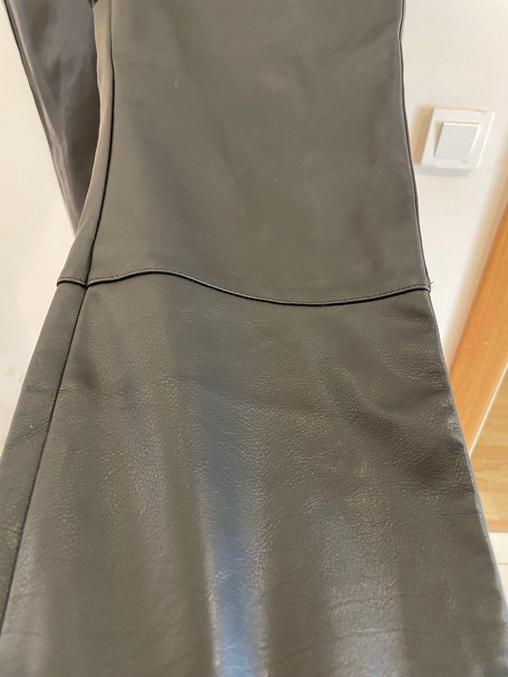 Siyah Deri Kadın Pantolon - Görsel 2