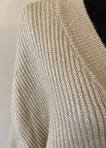 V Yaka Bej Örgü Kadın Kazak - Görsel 3