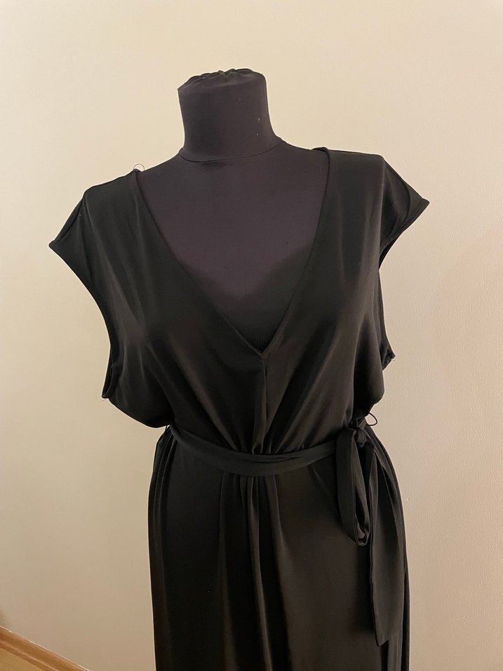 Siyah Uzun Kadın Tulum, Kuşaklı, V Yaka - Görsel 2