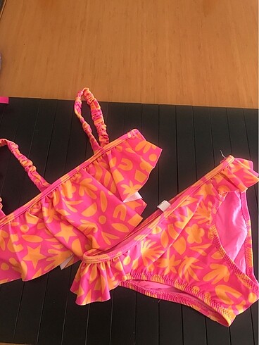 Mayo bikini
