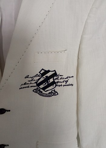 Erkek Çocuk Beyaz Ceketli Takım - Görsel 3