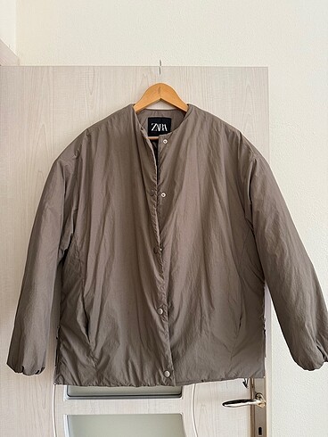 Zara mont