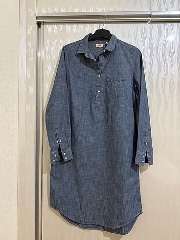 Levis tunik