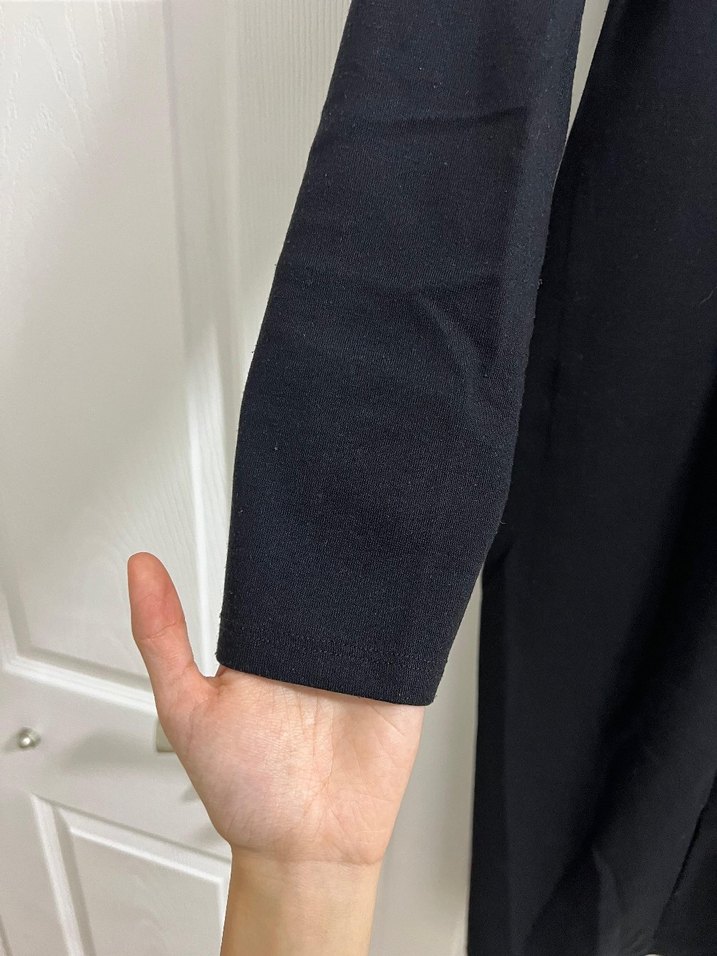 Uzun Kollu Siyah V Yaka Triko Elbise - Görsel 3