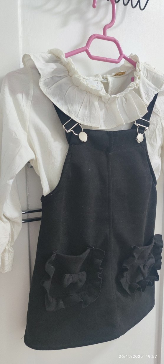 Kız Çocuk Siyah Fırfırlı Askılı Elbise - Görsel 2