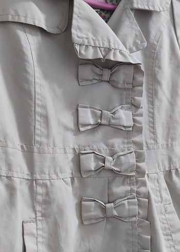 Kız Çocuk Bej Düğmeli Trençkot - Görsel 2