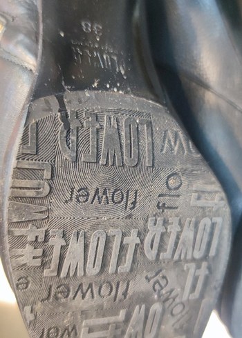 Kadın Siyah Deri Tokalı Topuklu Bot - Görsel 8