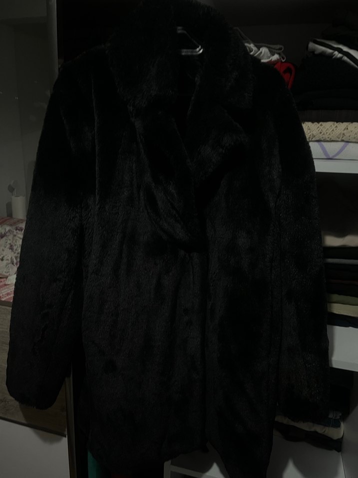 Siyah Suni Kürk Detaylı Midi Kaban - Görsel 4