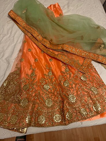 Hint saree kına gecesi için