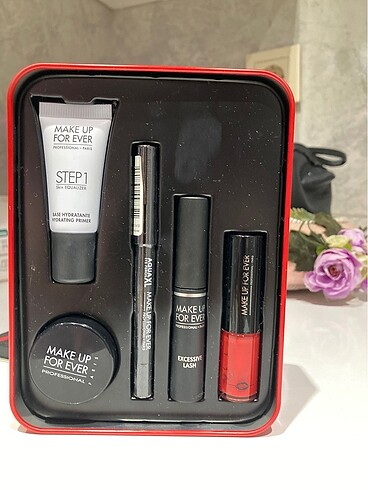Make up forever