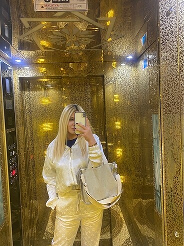 xl Beden louis vuitton takım