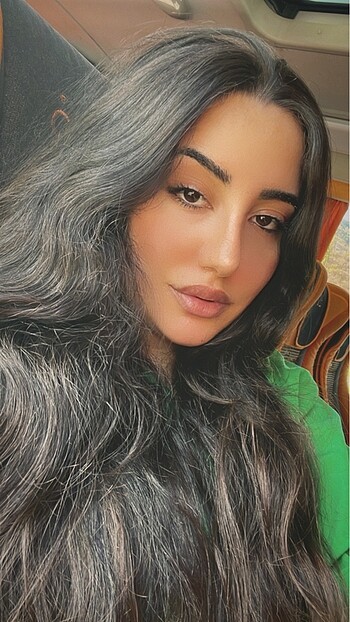 Kişiye özel bakım kremi hazırlanır .
 - Görsel 2