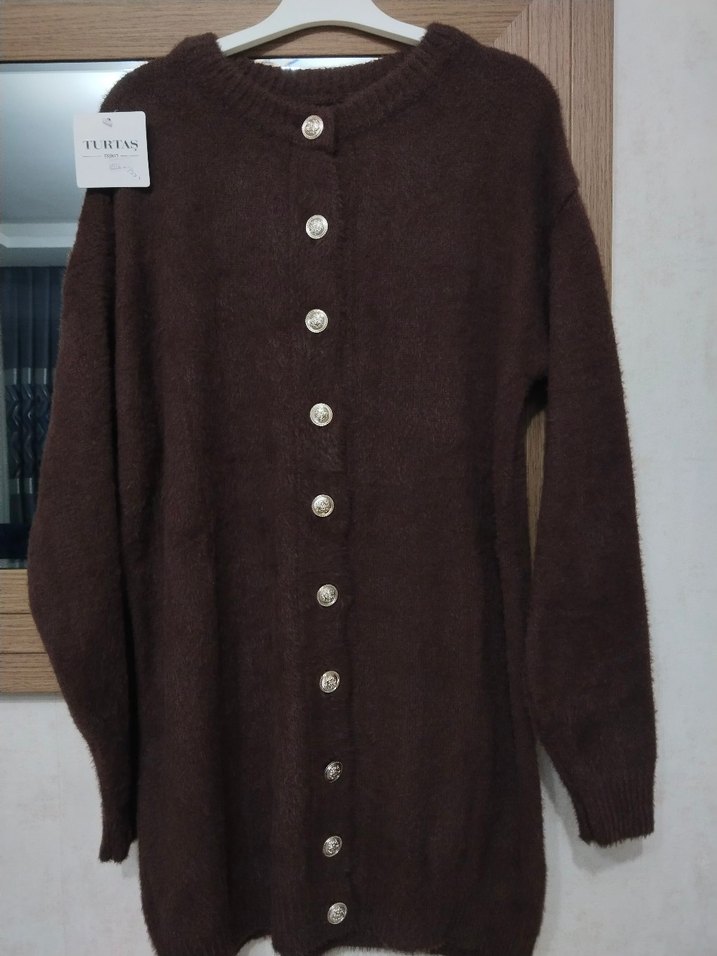 Düğmeli Kahverengi  Kadın Hırka - Görsel 2