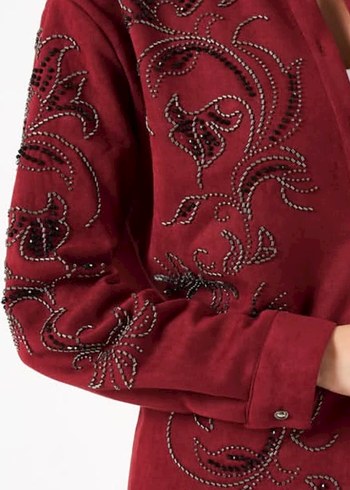 Bordo İşlemeli Kadın Gömlek - Görsel 3