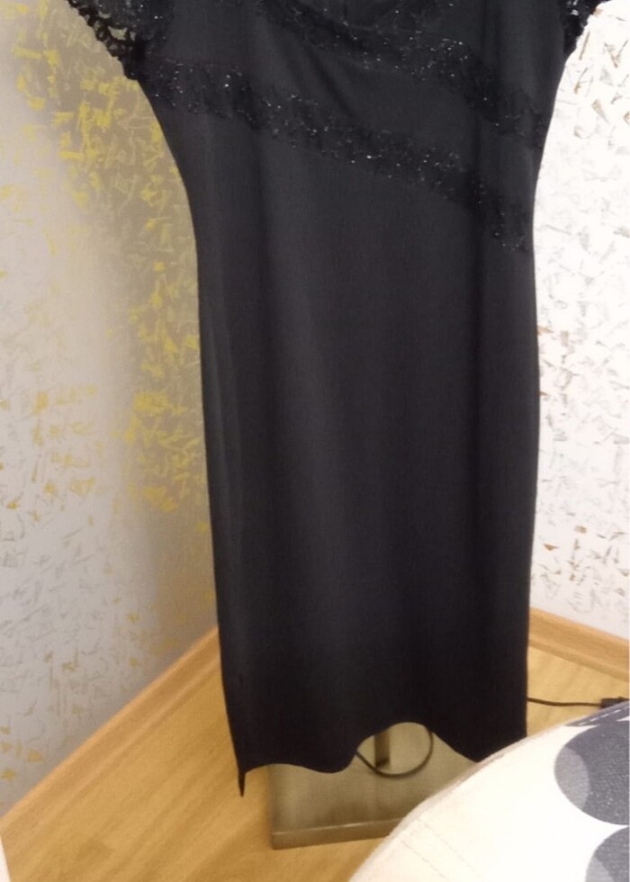 Kısa Siyah Abiye Gece Elbisesi - Görsel 2