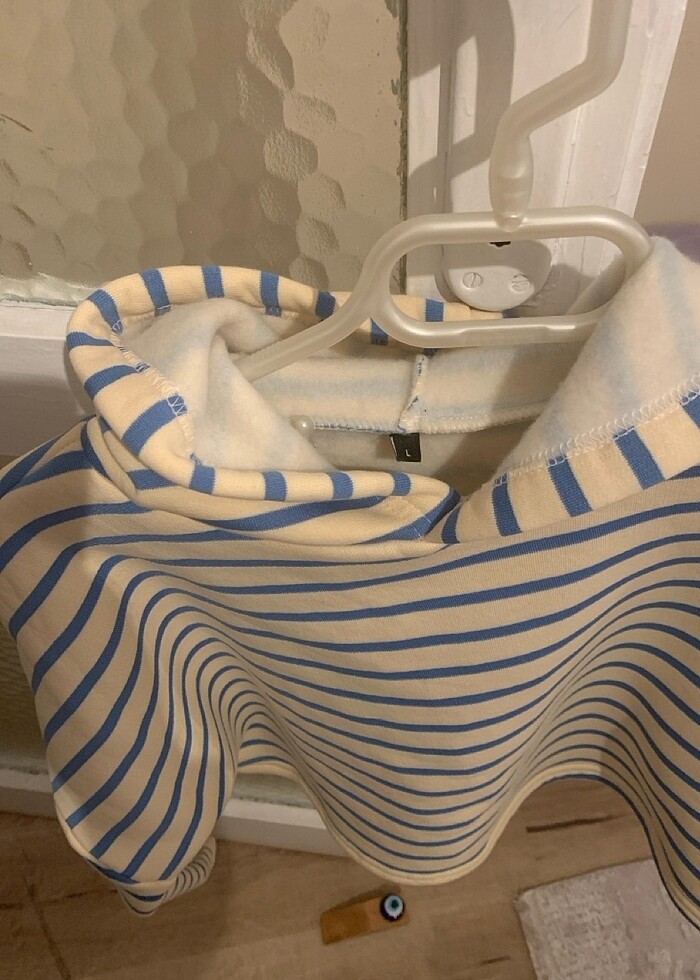 Mavi Çizgili Kapüşonlu Örme Sweatshirt - Görsel 2