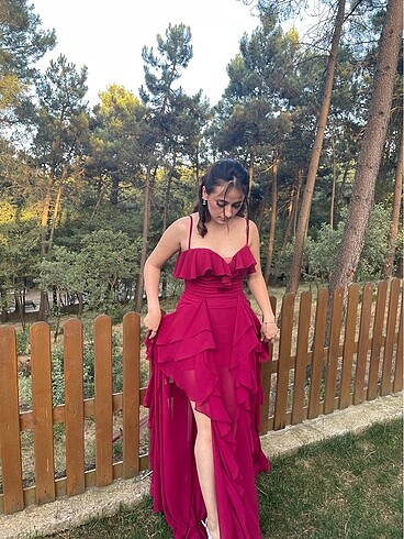 Diğer Önü fırfırlı abiye elbise