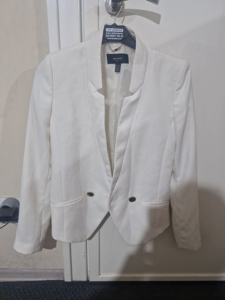 Düğmeli Beyaz Kadın Midi Blazer - Görsel 2