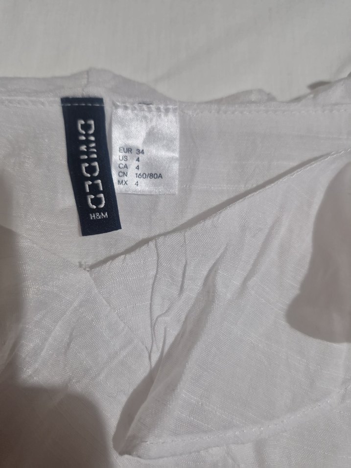 Kadın Beyaz Keten Fırfırlı Bluz - Görsel 3