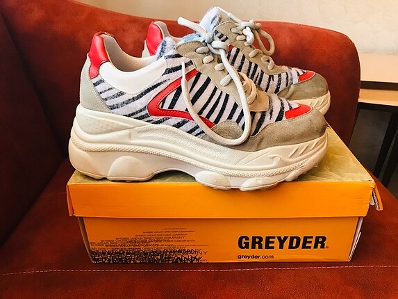 Greyder Sneaker